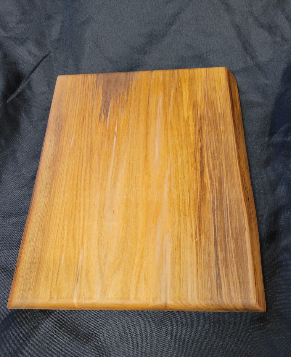 Rustic maple cutting board